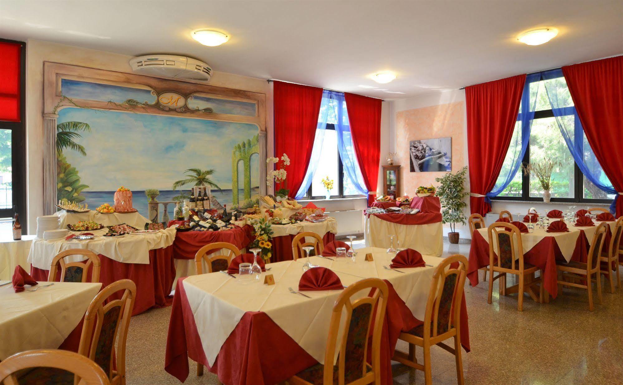 Rio Hotel Ривальта-ді-Торино Екстер'єр фото